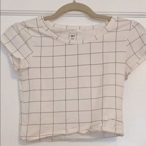 Grid crop tee